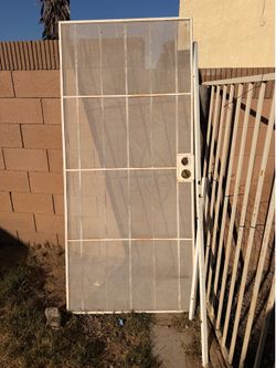 Screen door