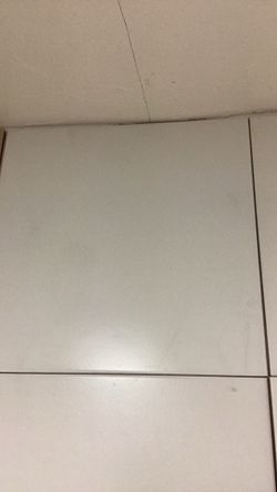 45350 Eternity White 18x18
