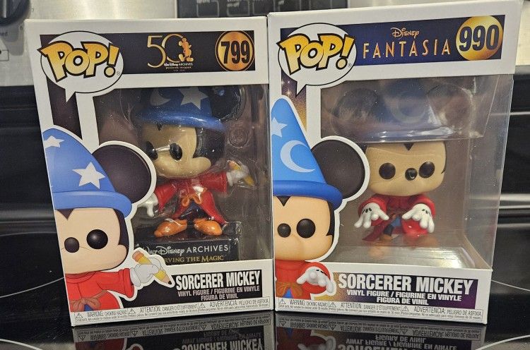 FANTASIA
MICKEY MOUSE
DISNEY
5OTH ANNIVERSARY
BUNDLE