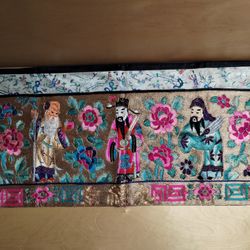 Antique Chinese Hand Embroidered Tapestry 