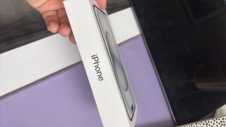 iPhone 15