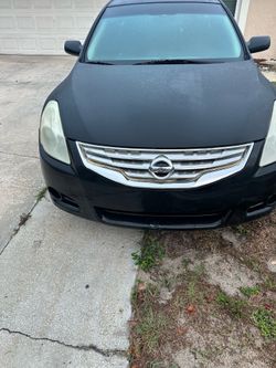 Nissan Altima 2011