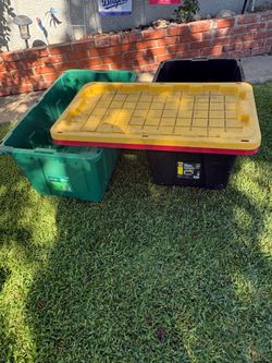 Plastic storage bins