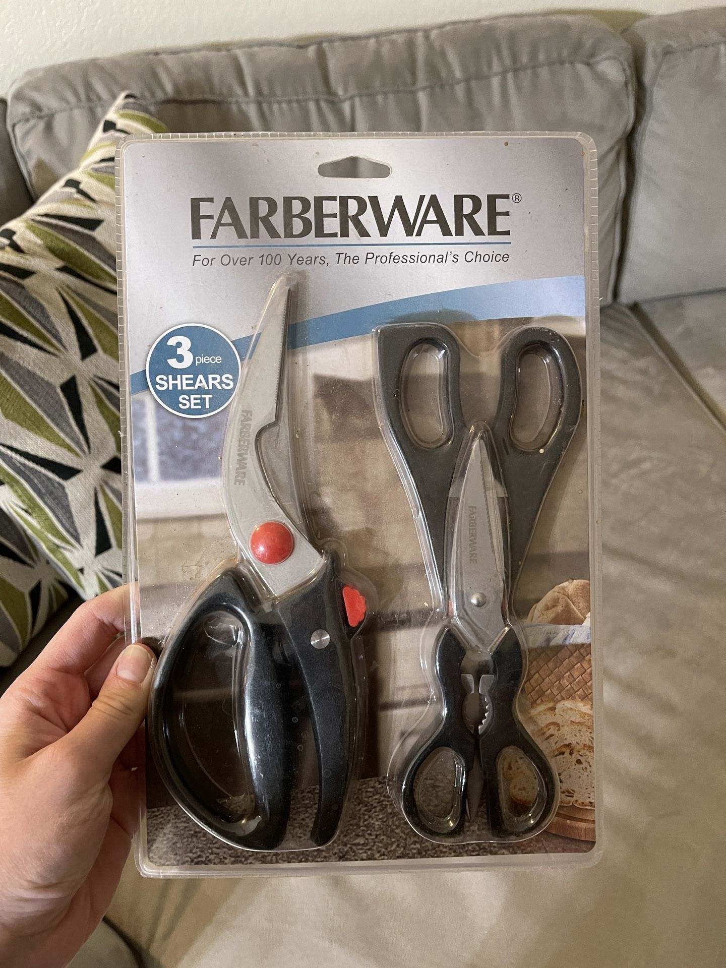 farberware 3 piece scissor set for Sale in Palmdale, CA - OfferUp