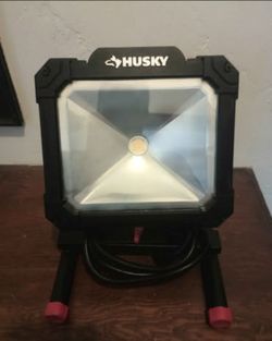 Husky Work Light