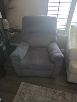 Recliner chair