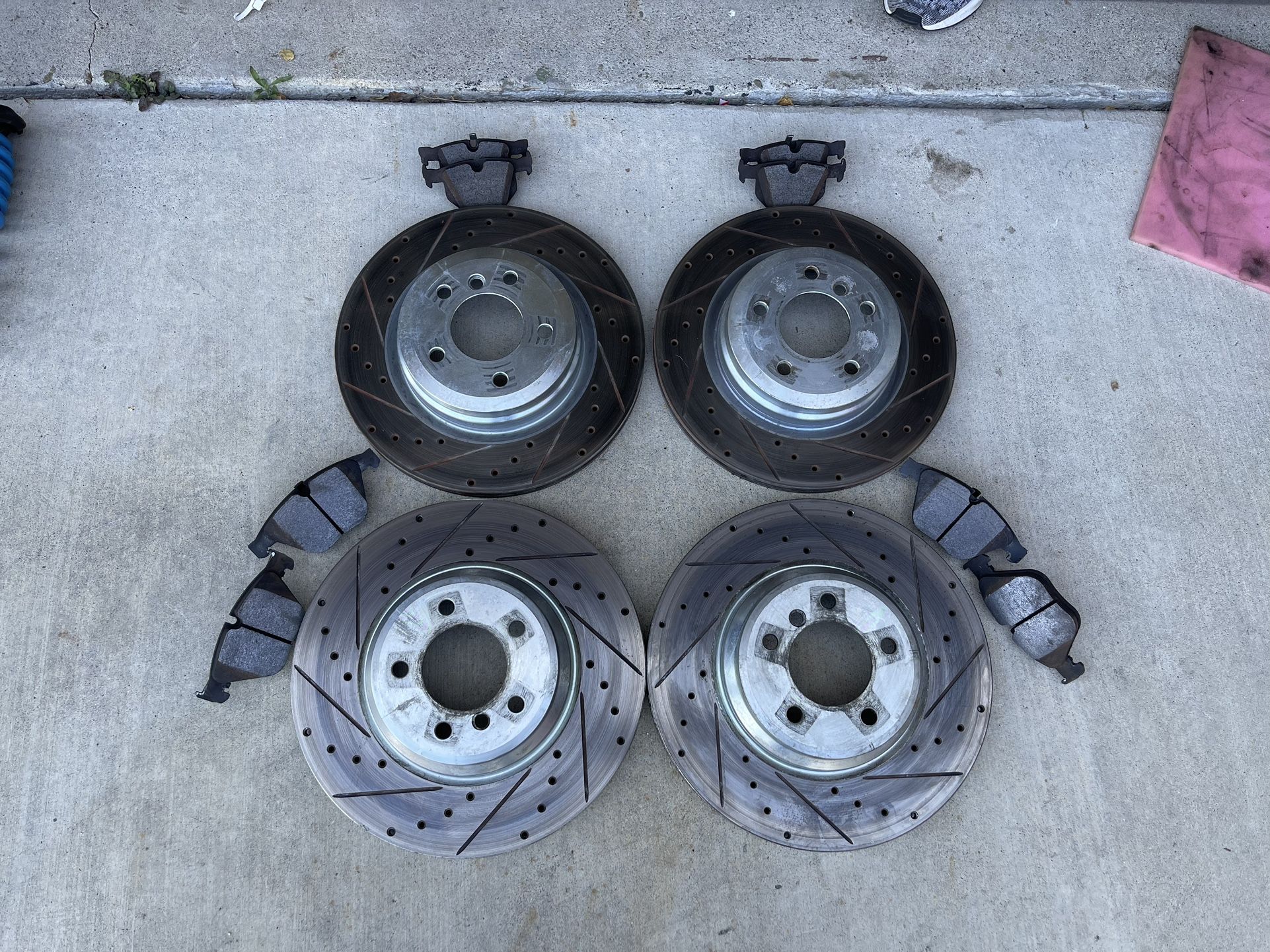 BMW e92 e90 drilled and slotted rotors with Hawk Hps 500 pads for Sale
