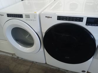 Whirlpool front load washer and dryer set - Free delivery