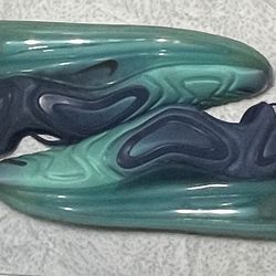 Nike Air Max 720 