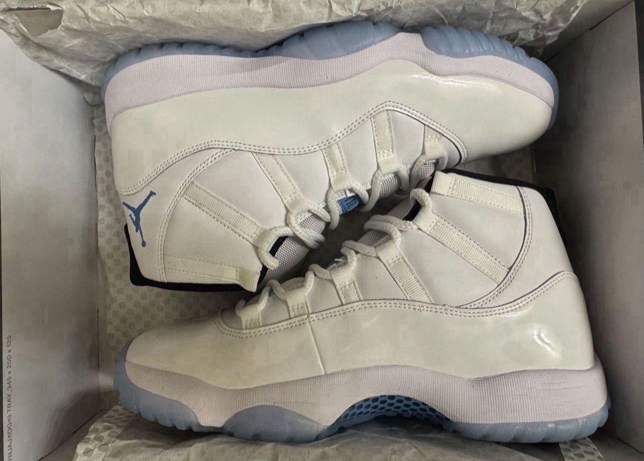 Air Jordan Retro 11 (LEGEND BLUE) PRICE IS FIRM(NO TRADES)