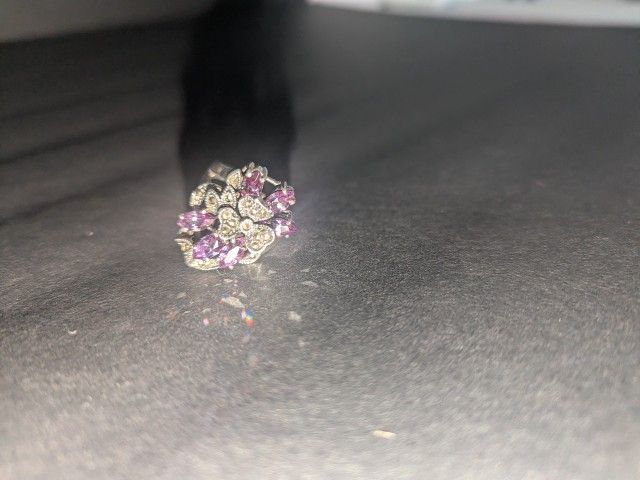 925 Sterling Silver Ring w/ Genuine Amethyst – Vintage Floral Design