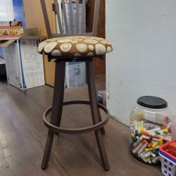 Iron Swivel Chair Stool
