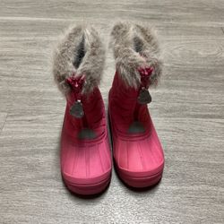 Girls SNOW BOOTS SIZE 12 BUBBLE GUM PINK 23$