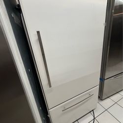 Kitchenaid 36” built in refrigerator 2023