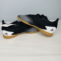 Adidas Kids Predator Mutator 20.4 Black/ White/Gum Indoor Soccer Shoes (FW9224) Brand new without original box  kids size : 12 & 1.5  100% authentic  