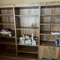 Vintage-Style Wooden Shelf Unit