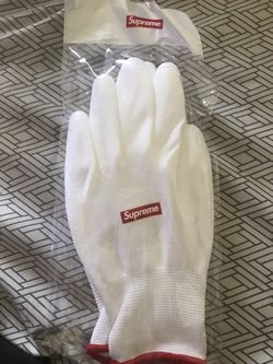 Supreme gloves brand new