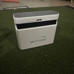 SkyTrak Plus Golf Simulator