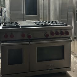 WOLF GAS RANGE 48” AND SUBZERO PRO REFRIGERATOR 48”