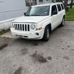 2010 Jeep Patriot For Parts