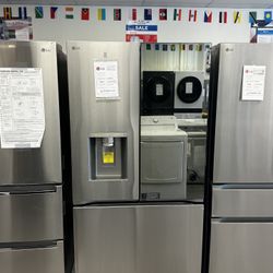 New LG Refrigerator 