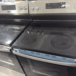 GE 30” Electric Stoves
