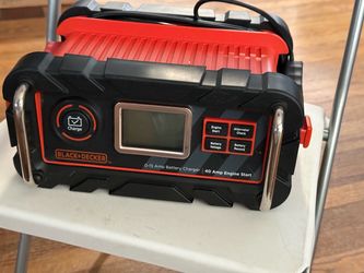 BLACK+DECKER 15 Amp Bench Battery Charger with 40 Amp Engine Start BC15BD