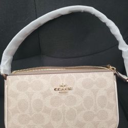 New & Authentic 100% COACH Bag 