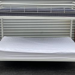 Twin/Full Bunk Bed with Mattresses