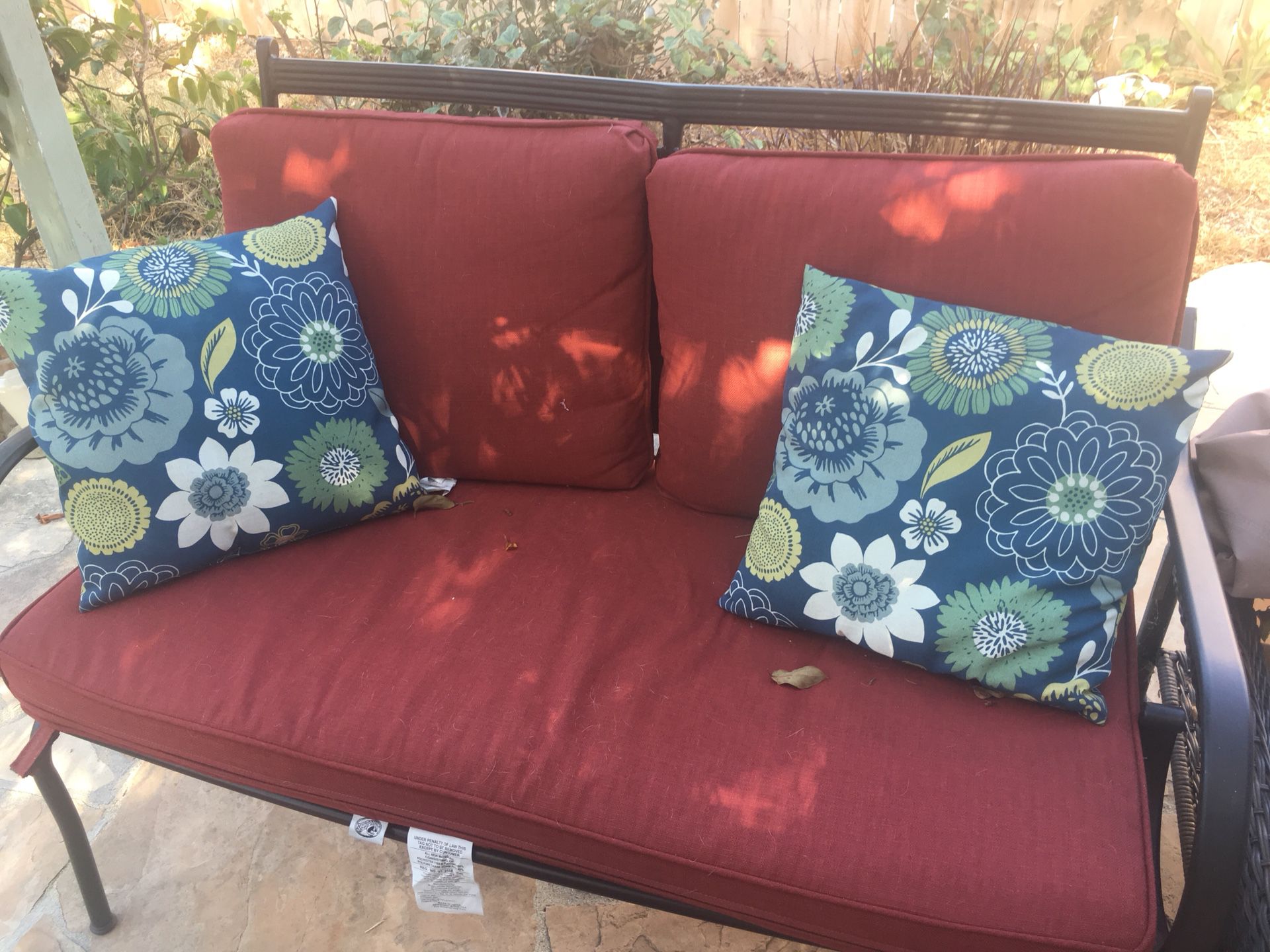 Patio furniture pillows (blue pillows only)