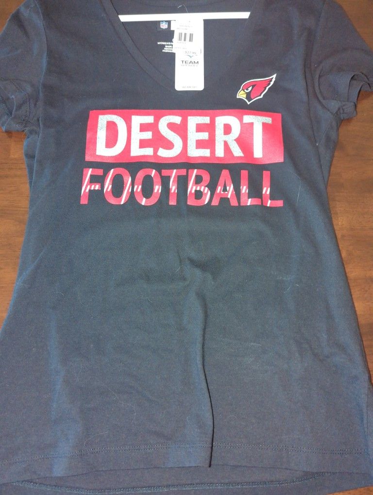 Arizona Cardinals Women's T-shirt Size Medium