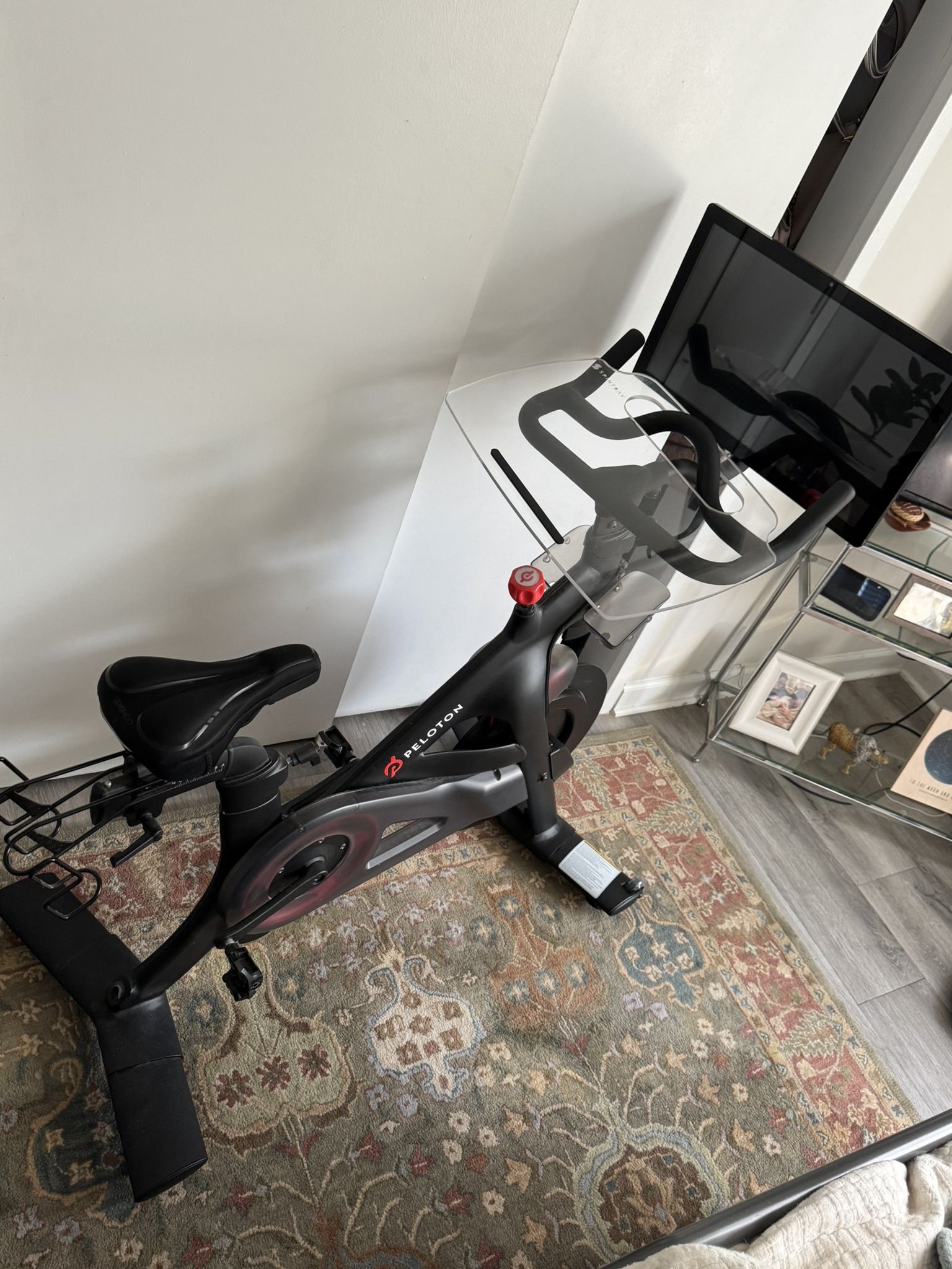 Lightly Used Peloton Bike + Accessories – Excellent Condition