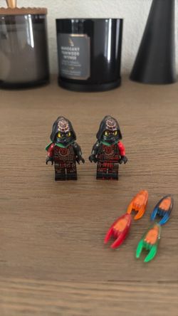 Lego Ninjago Hand of Times Twins