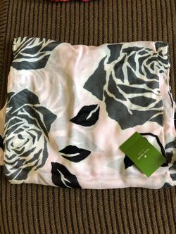 BRAND NEW Kate Spade Aries Rose Scarf