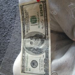 Hundred dollars, older Bill