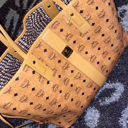 MCM Tote Reversible Large BRAND NEW