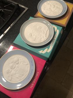 8 LLadro Navidad collector plates