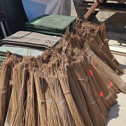 Tiki  straw thatch Make offer