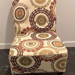 Marka Armless Club Chair 