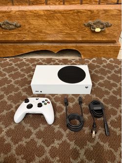 Xbox Series S Console w/ Controller