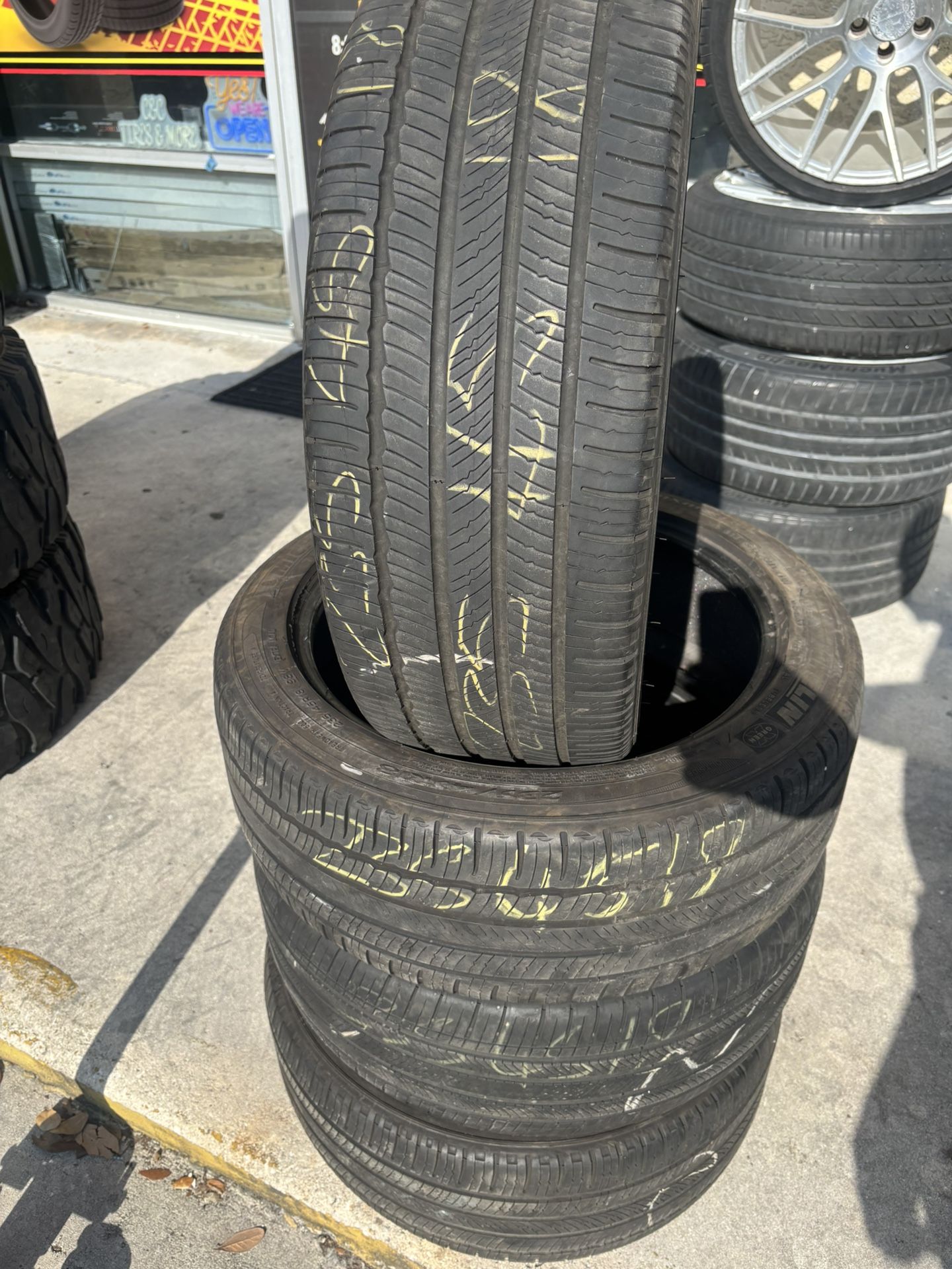 Tesla Tire Used 235/45r18