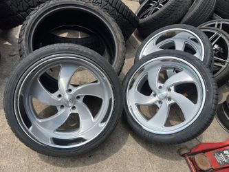 22' US MAG WHEELS TIRES
