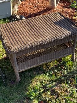 Wicker storage basket
