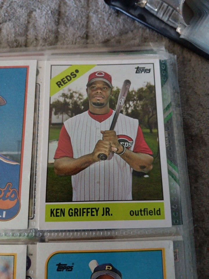 Card In Great Condition.  PLEASE CHECK OUT ALL MY OFFERS.  THANK YOU 😊 