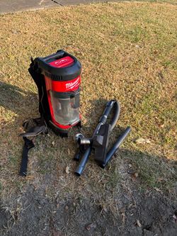 Milwaukee vacuum