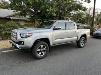 2017 Toyota Tacoma