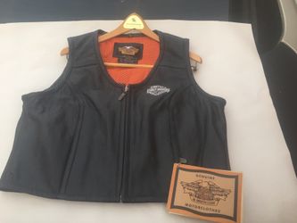 Up for Sale is New Harley Davidson "Classic" Leather Embroidered Vest Women's XL!