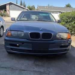 2002 BMW 325i