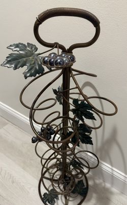 Wine Rack Holds 8 Wine Bottles
