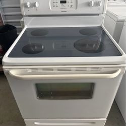 White stove